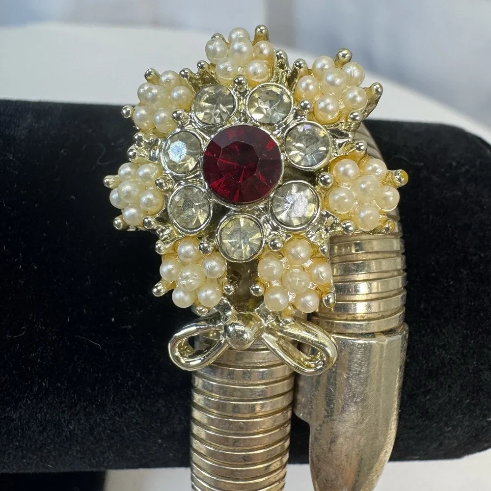 Vintage Red Rhinestone‎ & Faux Pearl Flower Gold Tone Coil  Bracelet